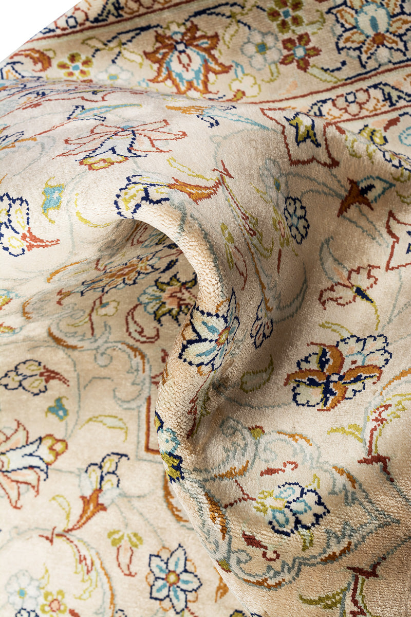 CAMELIA Persian Qum Silk 120x78cm Cream