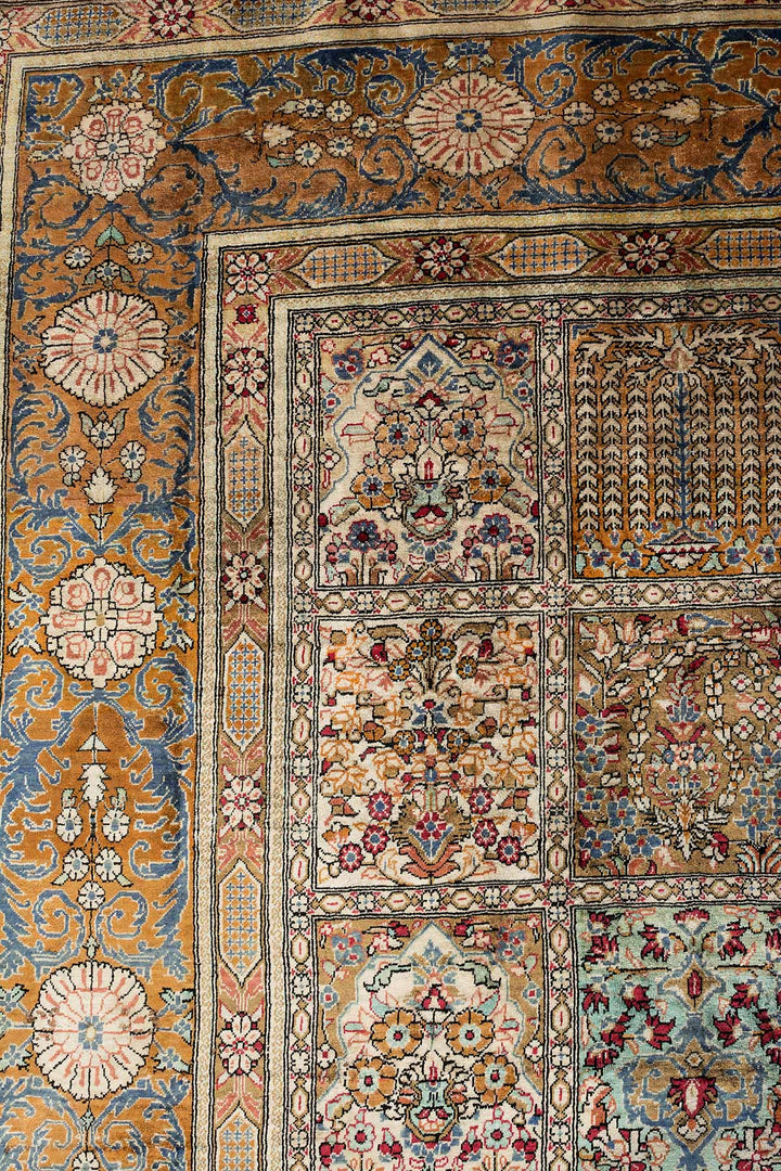 MACHA Persian Qum Silk 197x190cm
