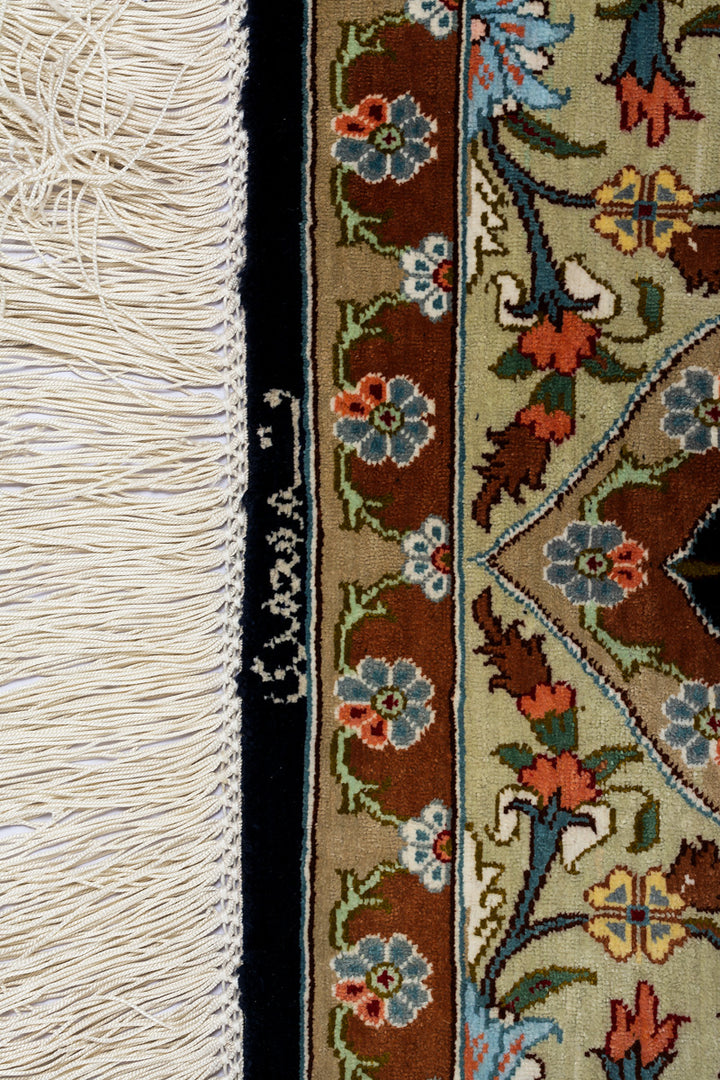 MIDNIGHT Persian Qum Silk 89x58cm
