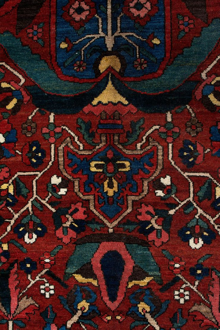 Lilla Rugs PERU Persian Bakhtiar Antique 548x396cm