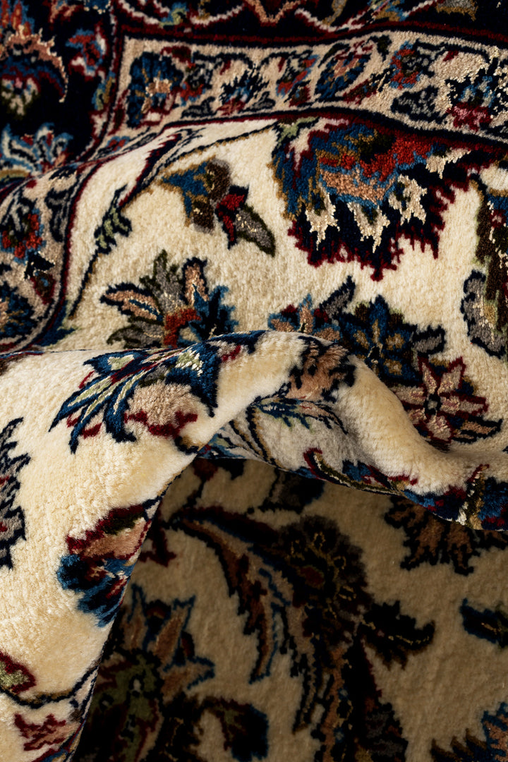 PIXI Persian Mashad Sherkt 191x140cm Close Up Crinkle
