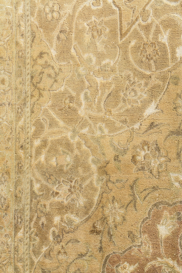 SANDIE Persian Distressed Nain 9La 771x475cm Extra Large Oversized