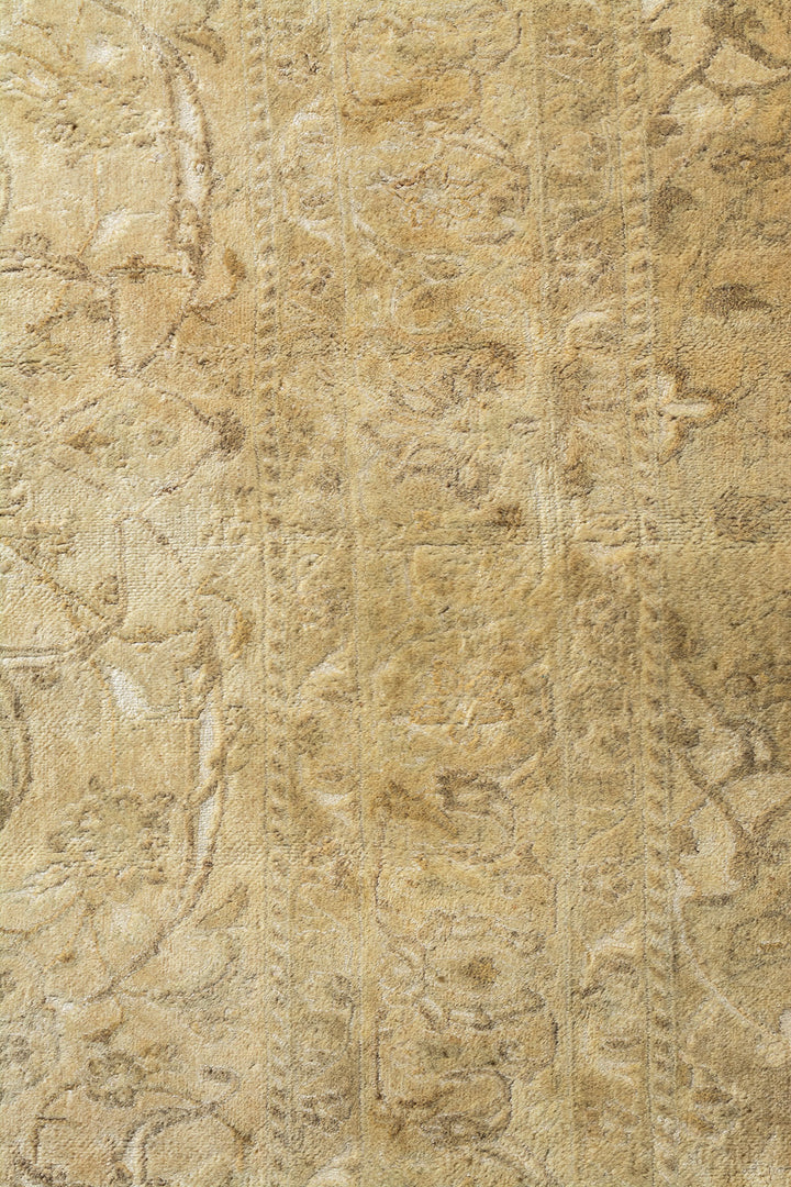 SANDIE Persian Distressed Nain 9La 771x475cm Extra Large Oversized