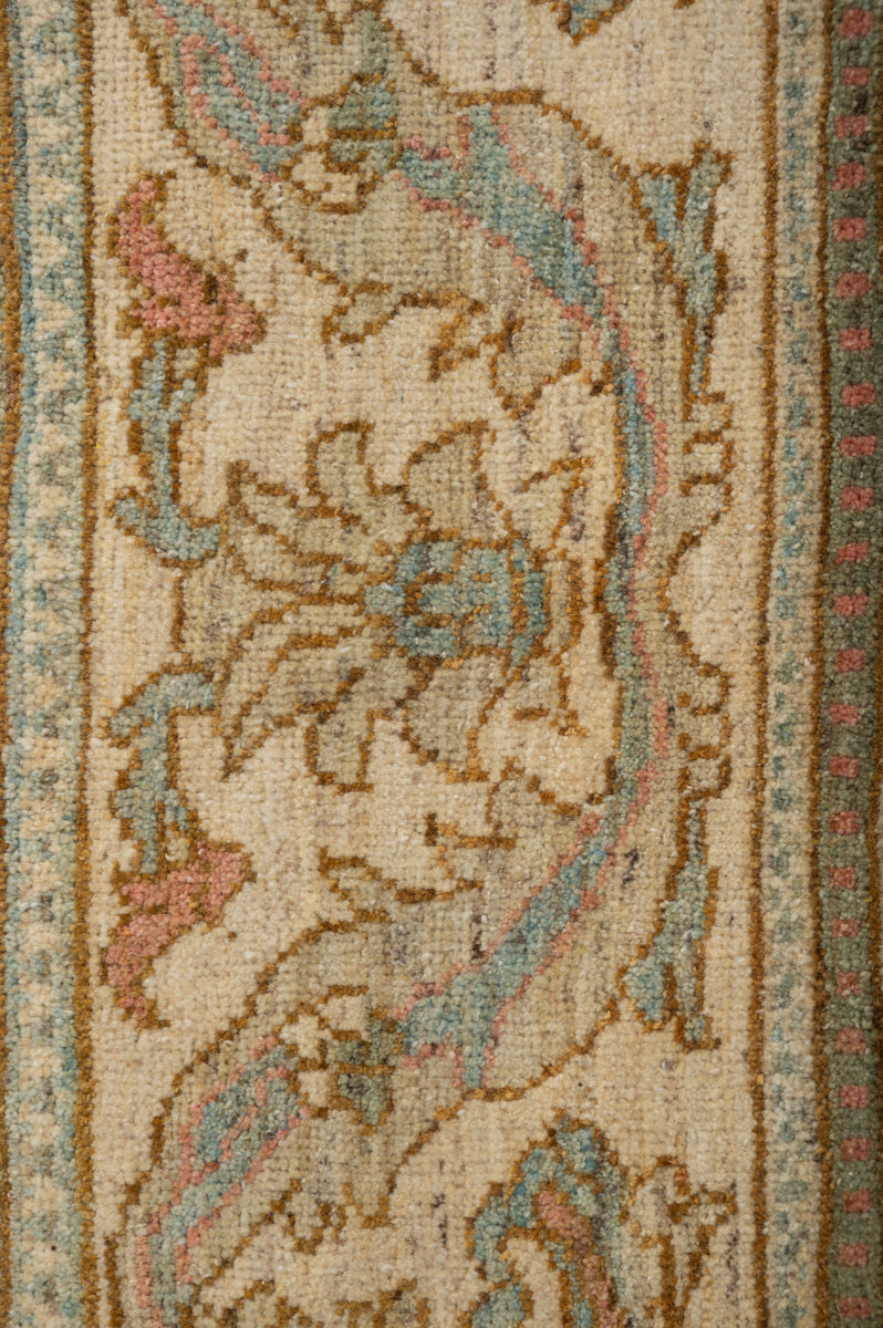 RILEY Sultanabad 316x300cm