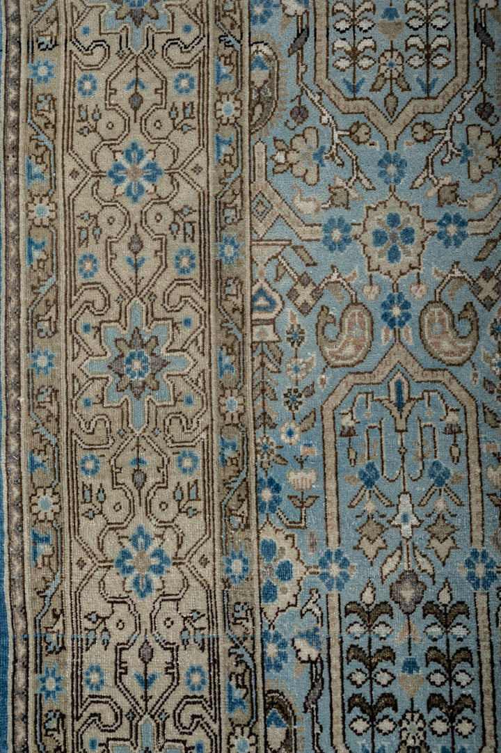 GORE Vintage Distressed  Persian Qum 330x228cm
