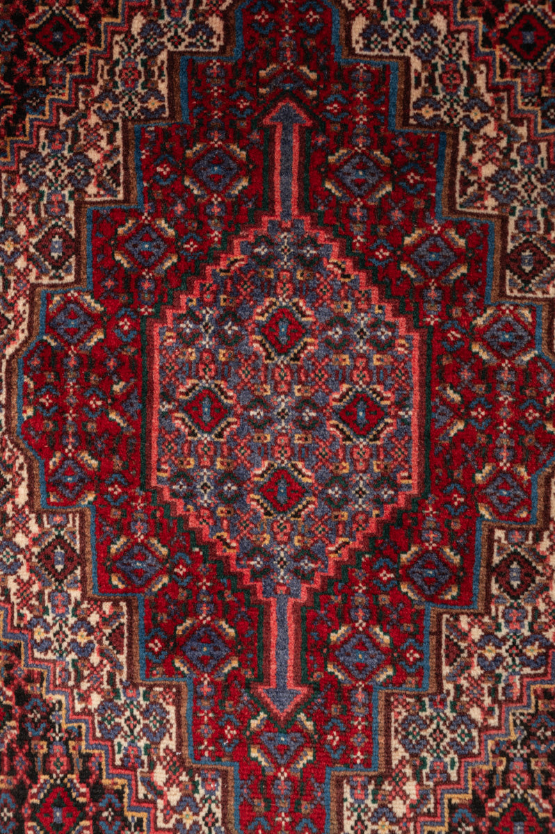 FORSYTH Persian Senneh 95x68cm
