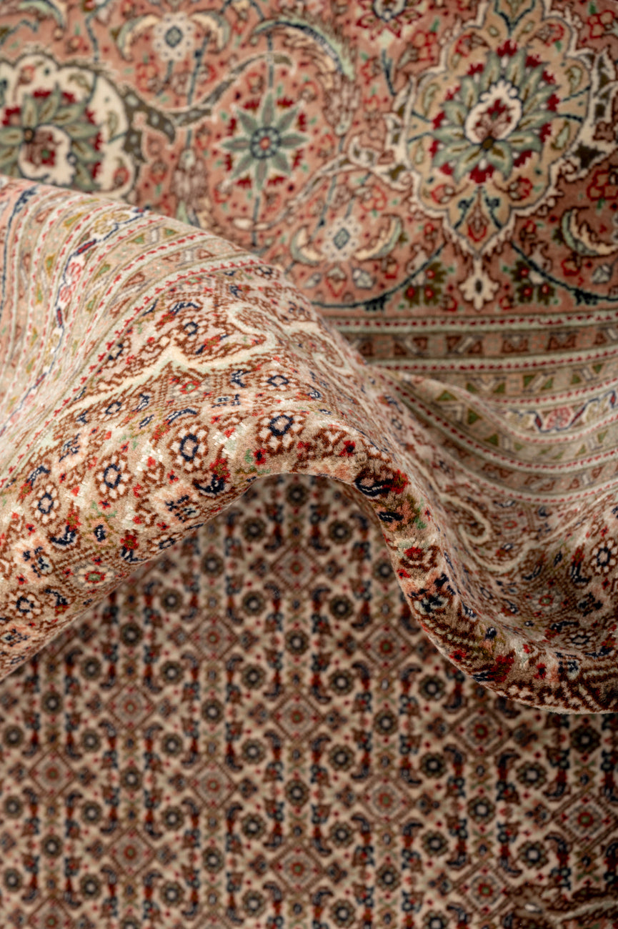 FANCY Persian Tabriz 300x297cm