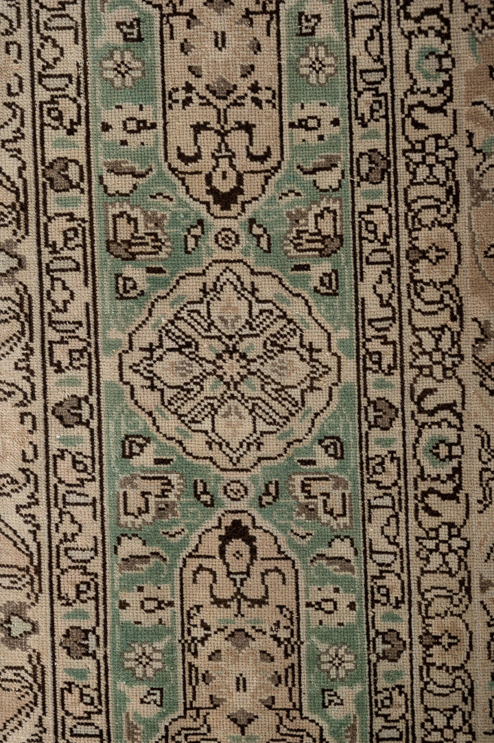 MACIA Vintage Distressed  Tabriz 338x246cm