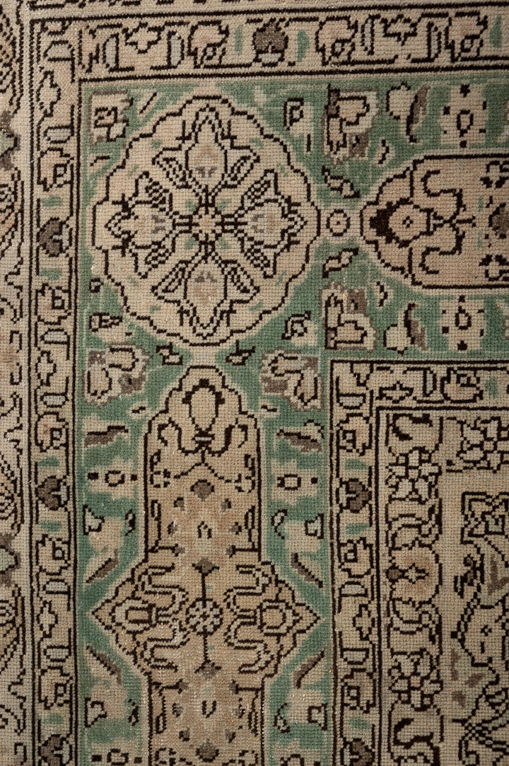 MACIA Vintage Distressed  Tabriz 338x246cm