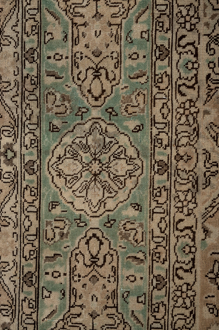 MACIA Vintage Distressed  Tabriz 338x246cm