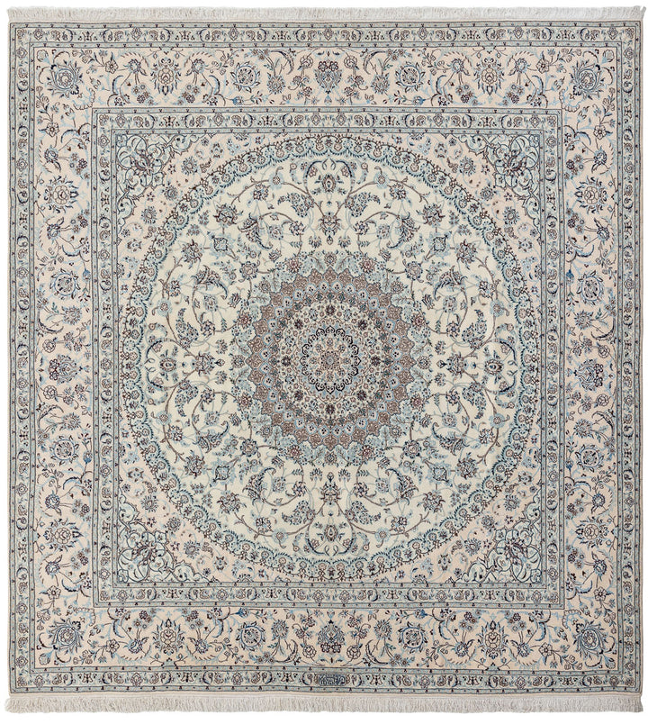 NMI Nain 6La 246x245cm