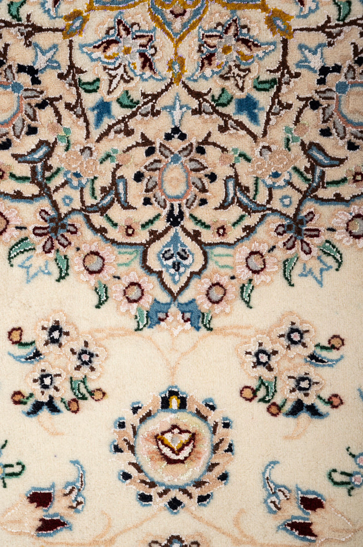 RADKA 1 Nain 9La 305x203cm