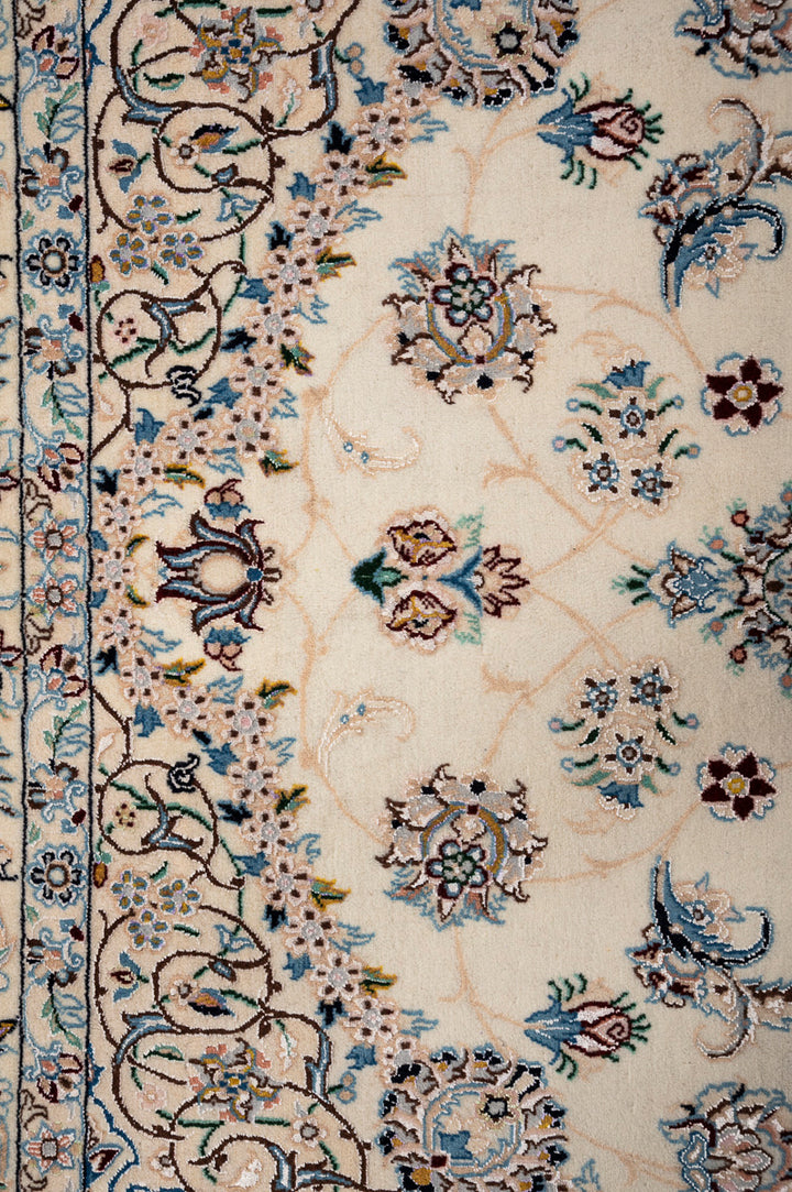 RADKA 1 Nain 9La 305x203cm