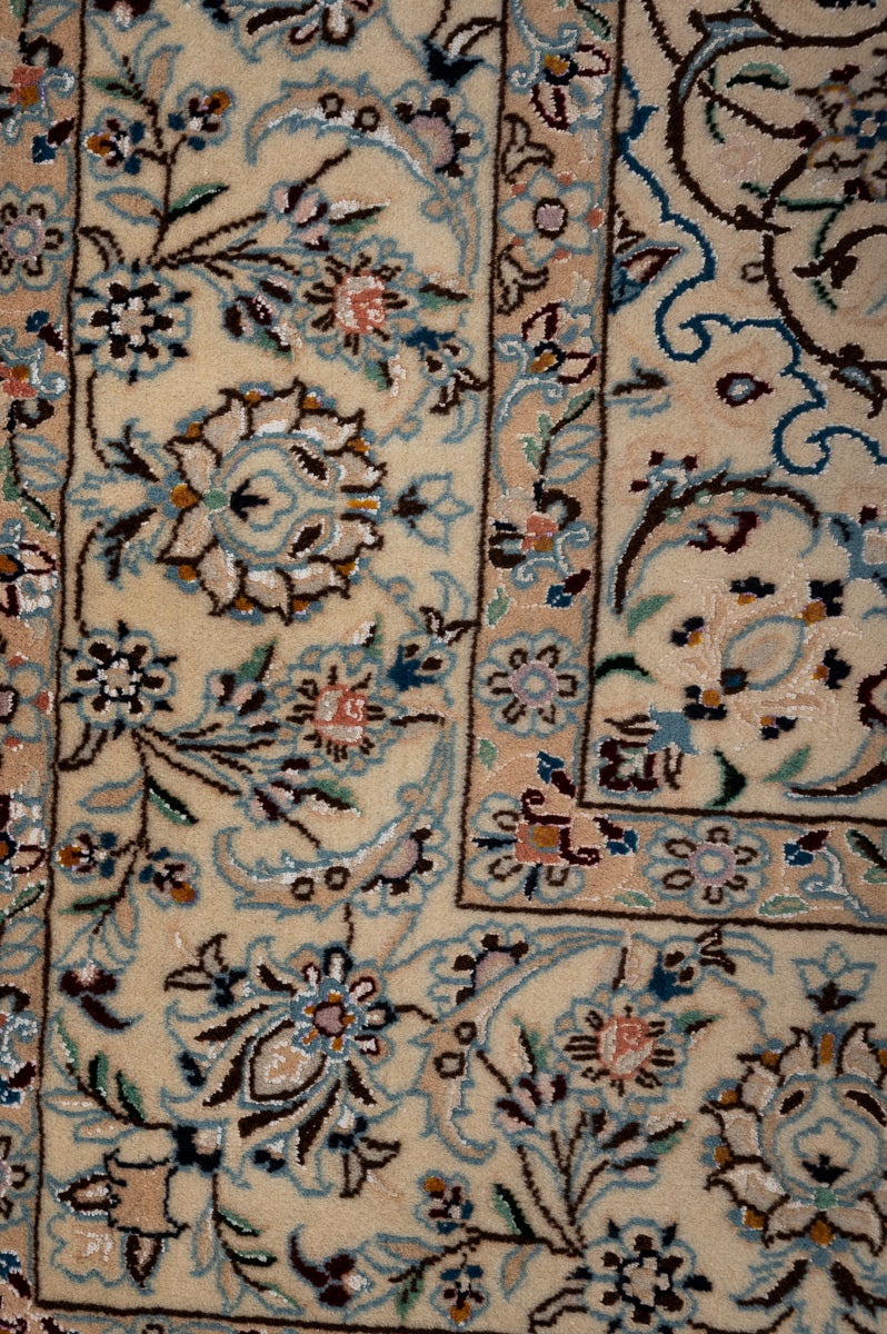 RADKA 2 Nain 9La 308x208cm