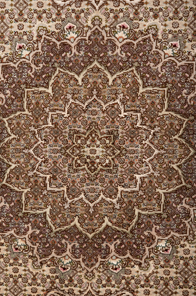 HARLI Tabriz 237x168cm