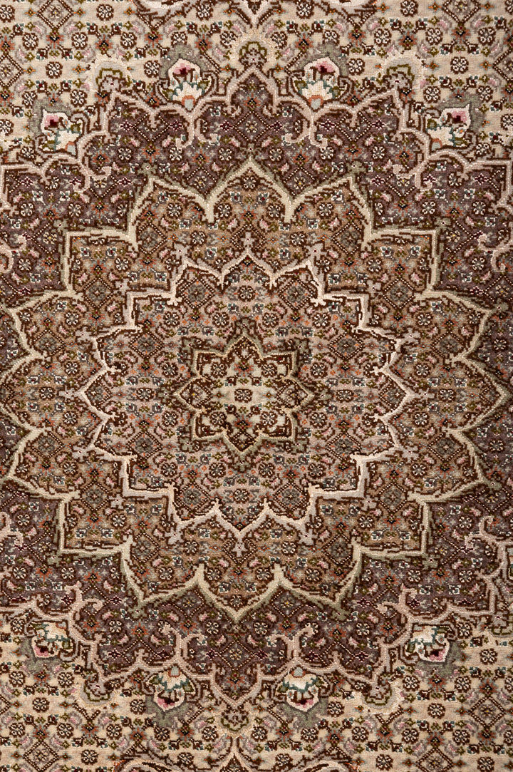 HARLI Tabriz 237x168cm