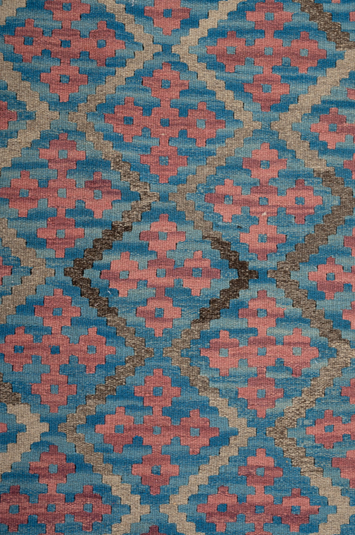 MEDKH Qashqai Kilim 300x198cm