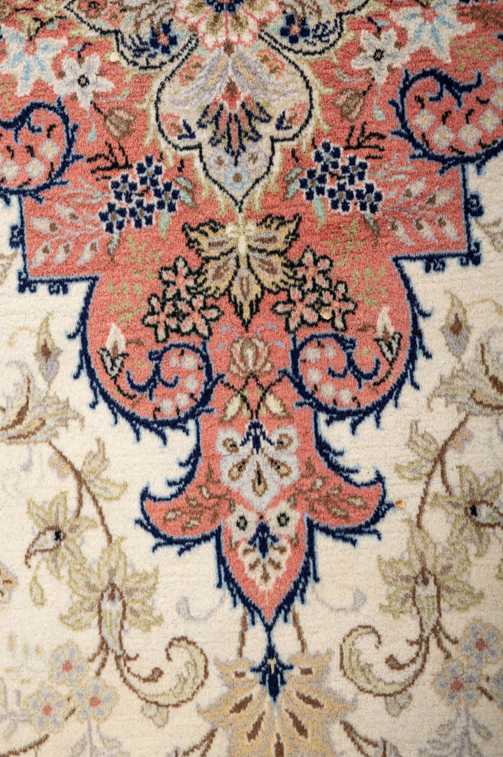 FAI Tabriz 298x194cm