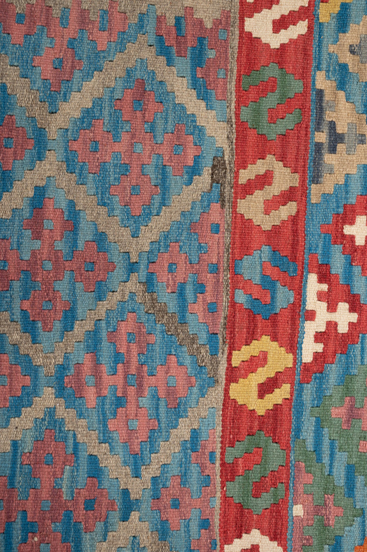 MEDKH Qashqai Kilim 300x198cm