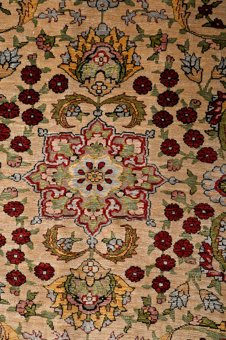 ASKOS Vintage Hereke Silk 313x222cm