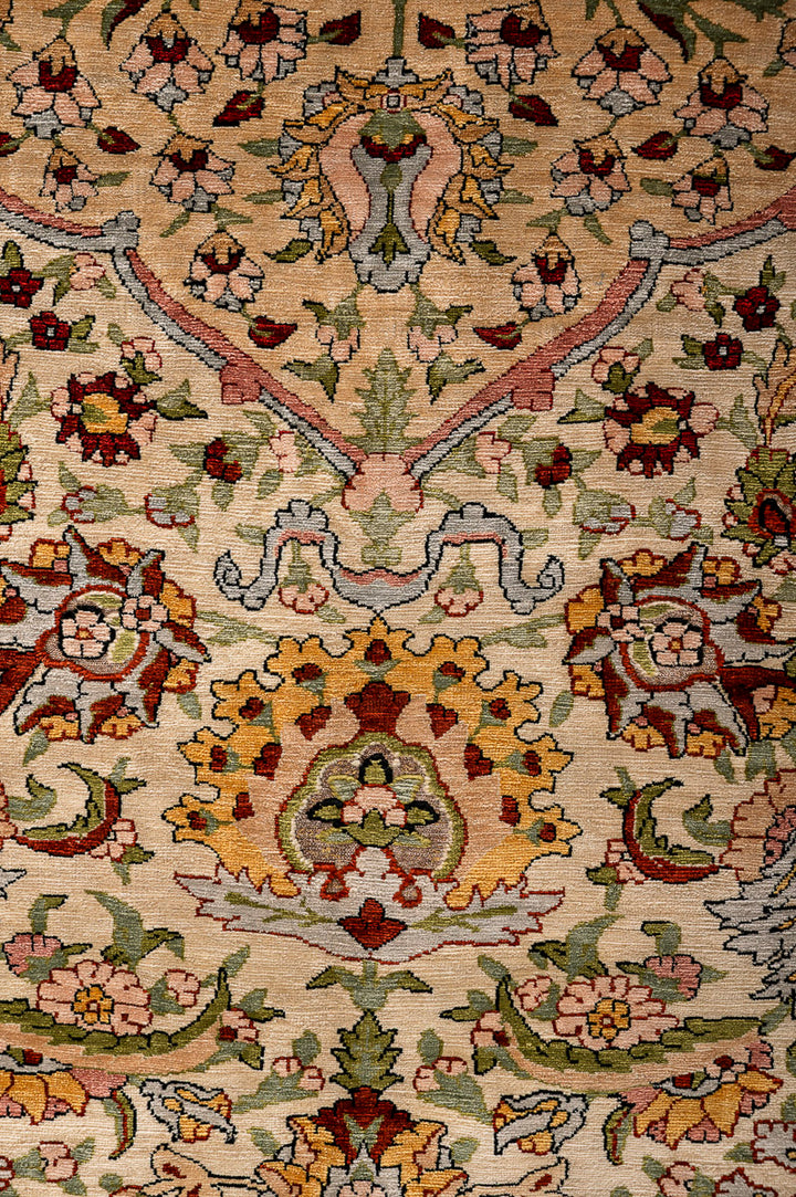 ASKOS Vintage Hereke Silk 313x222cm