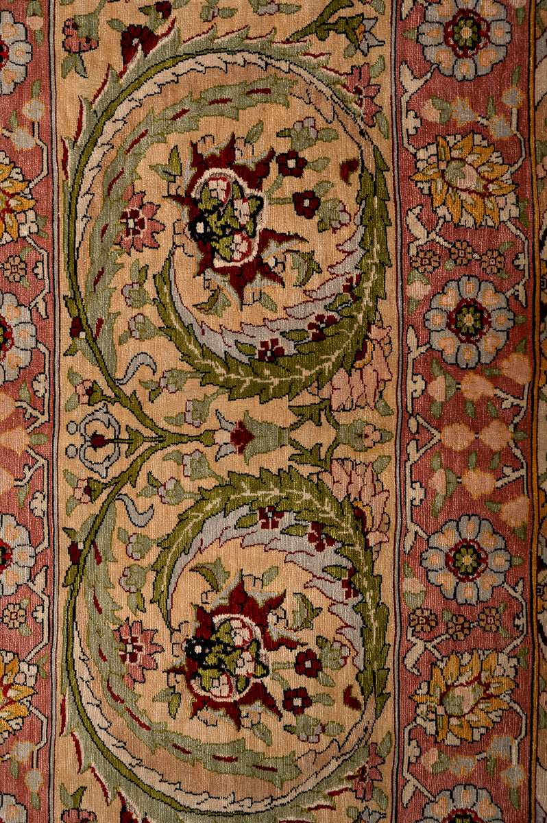 ASKOS Vintage Hereke Silk 313x222cm