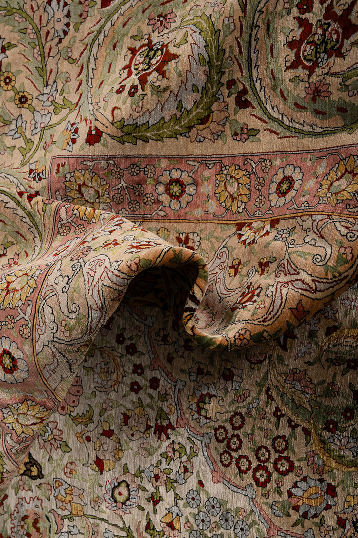 ASKOS Vintage Hereke Silk 313x222cm