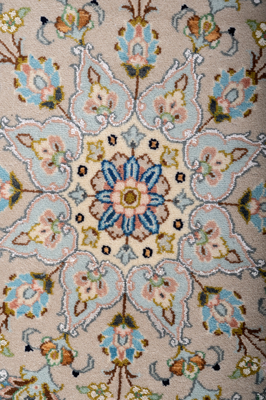 RAE Persian Kashan 248x147cm