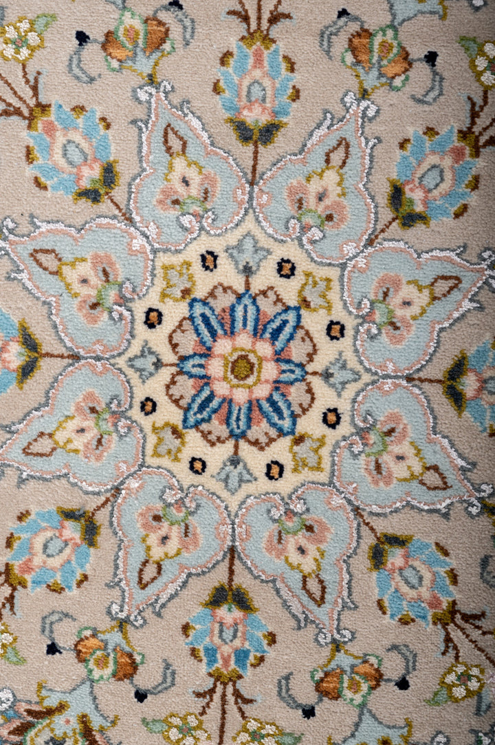 RAE Persian Kashan 248x147cm