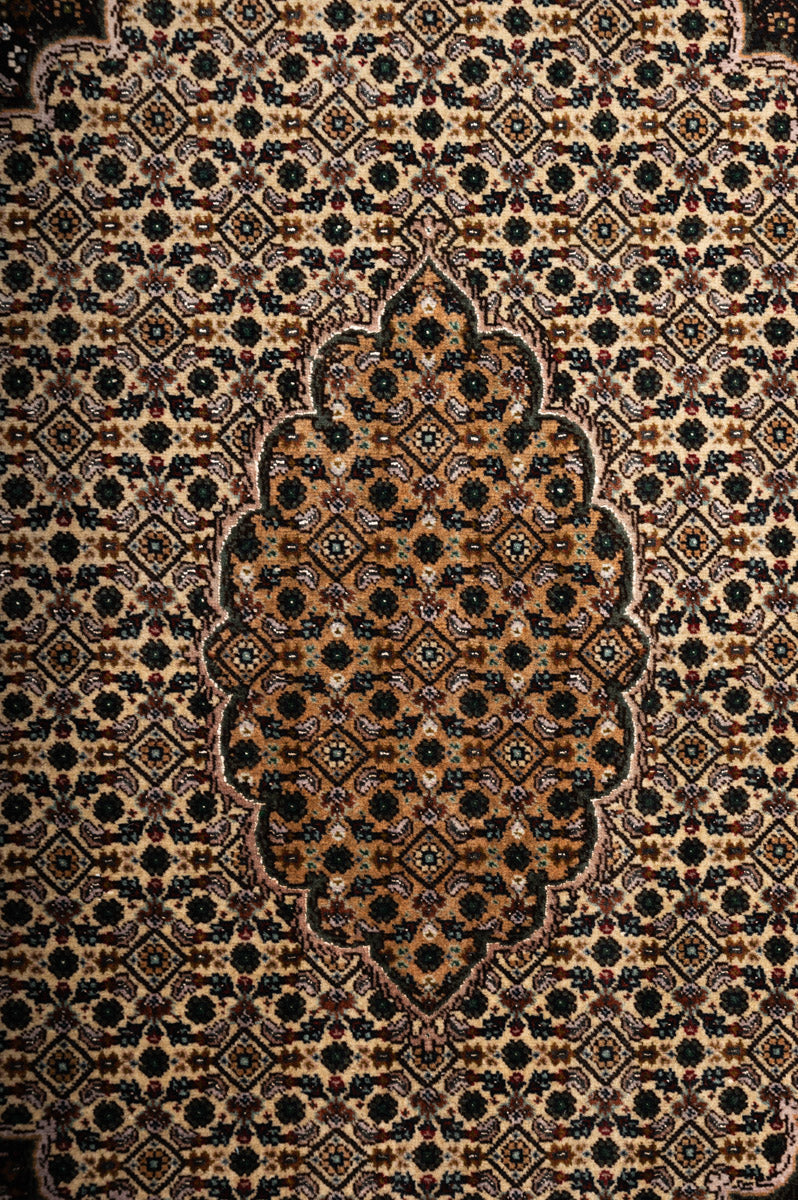 HANA Persian Tabriz 294x196cm