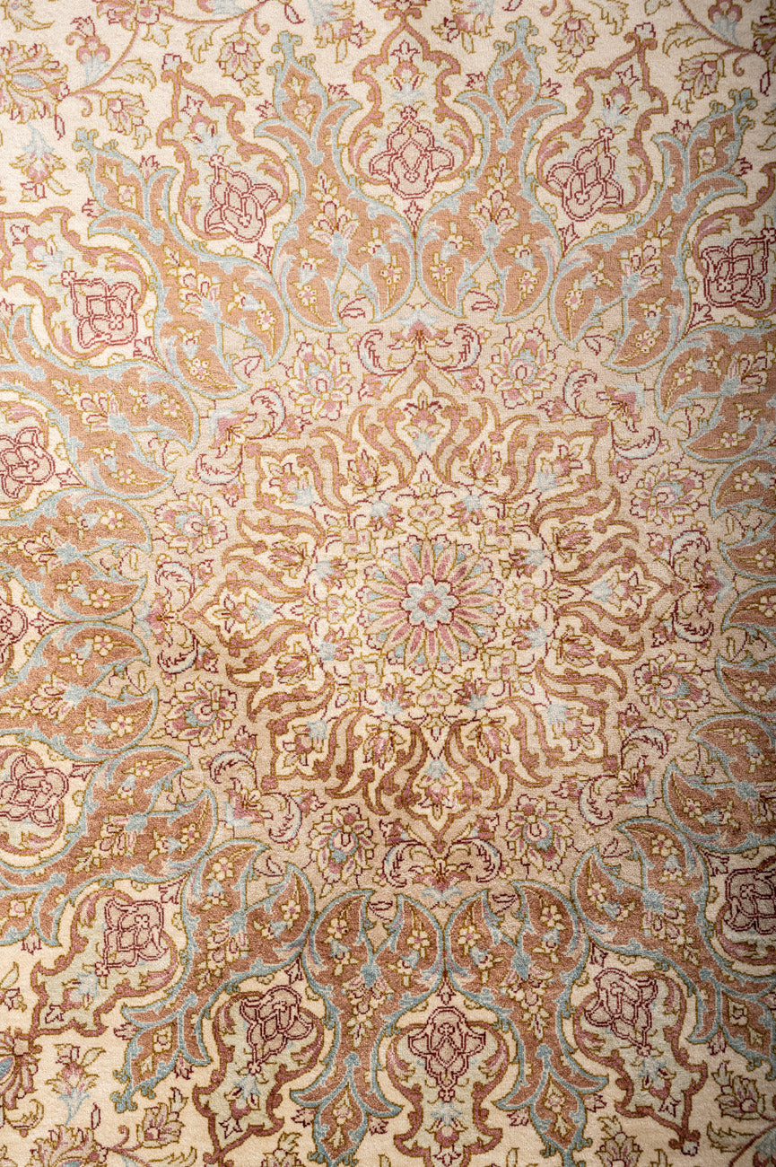 PEARL Persian Qum Silk 200x200cm