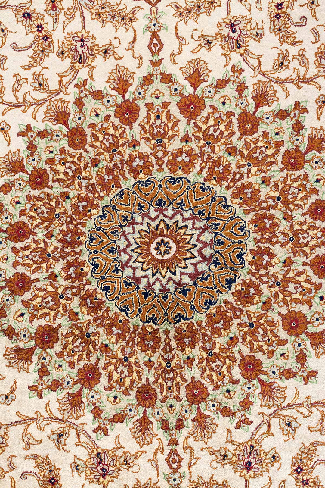 MACHA Signed Qum Silk 198X128cm