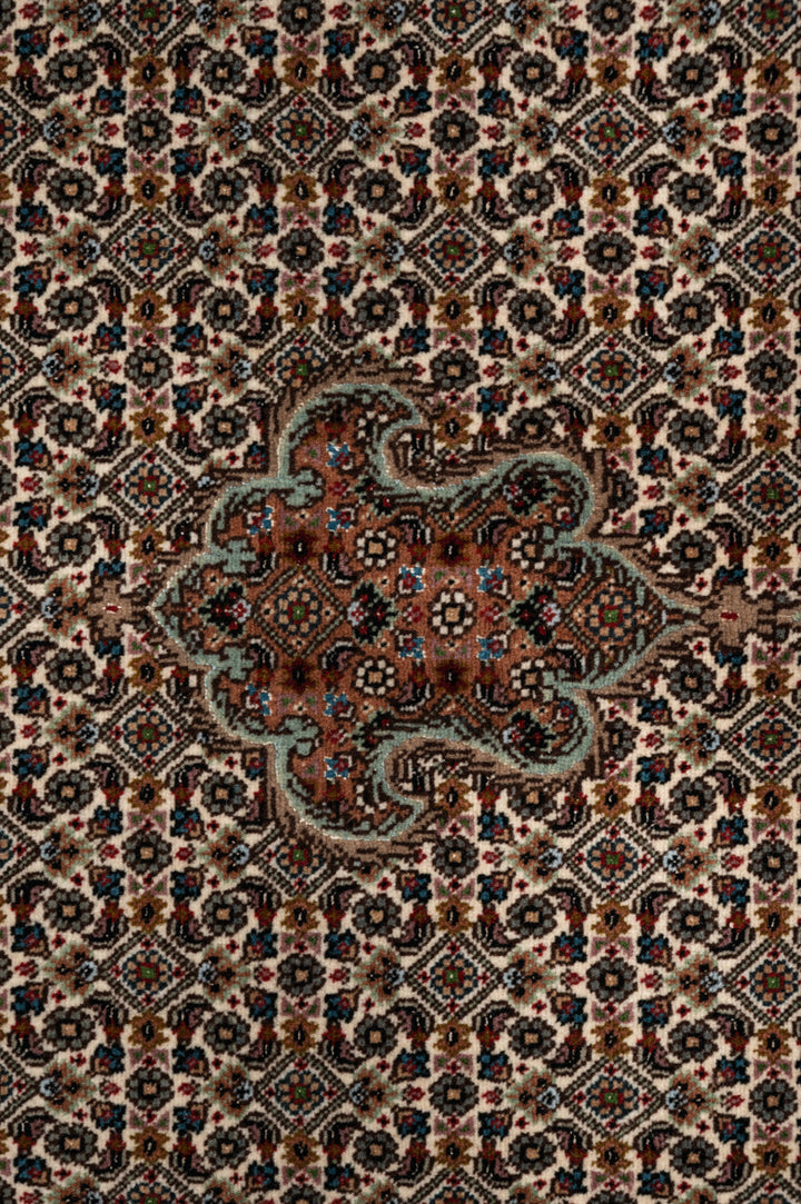 LIAM 1 Tabriz 249x200cm