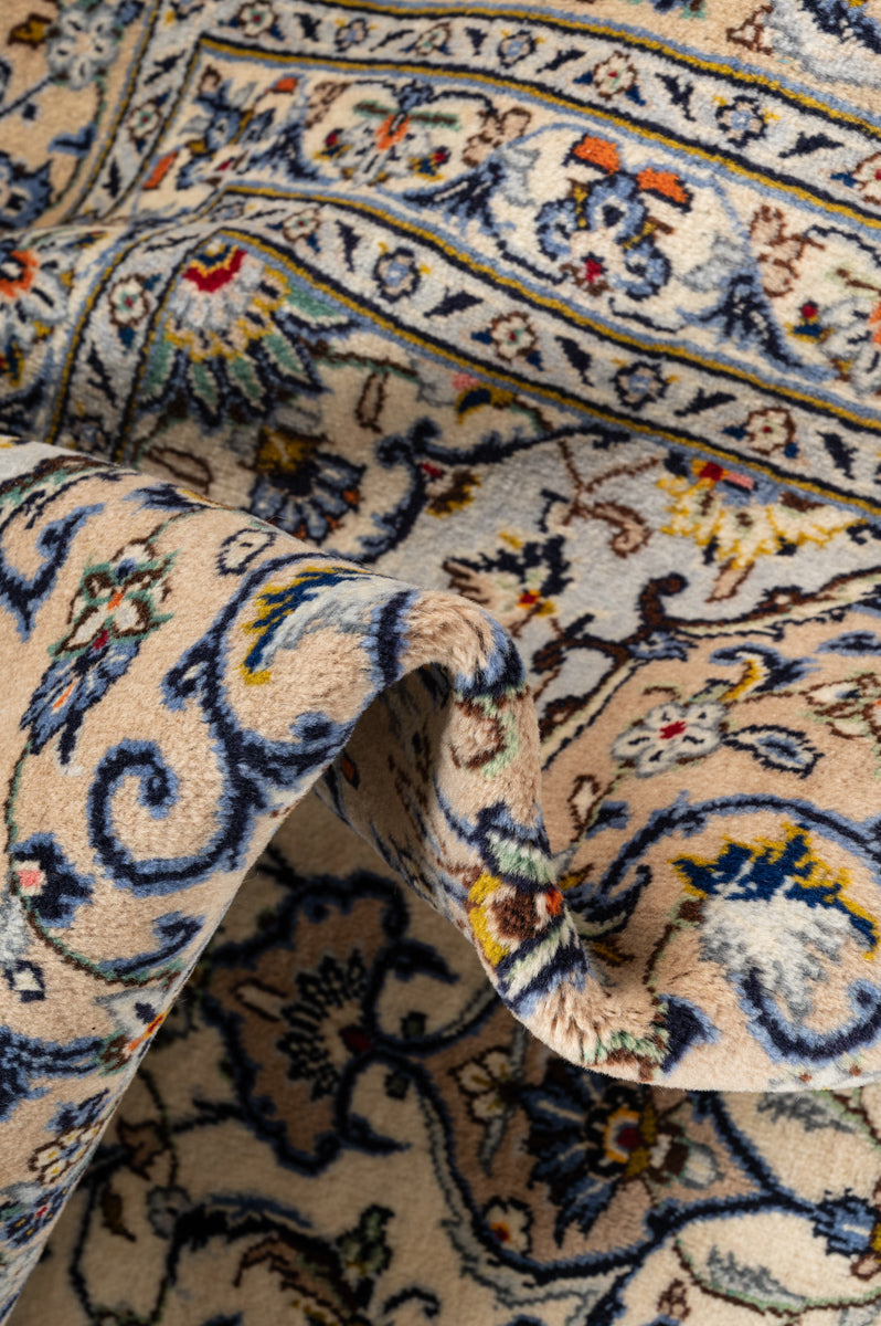 JOE Kashan 404x295cm