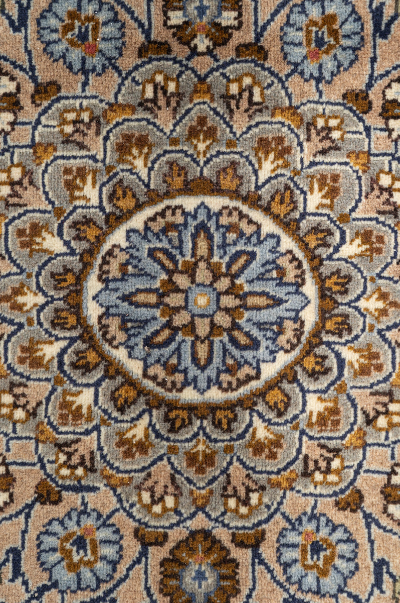 MARC Kashmar 391x288cm