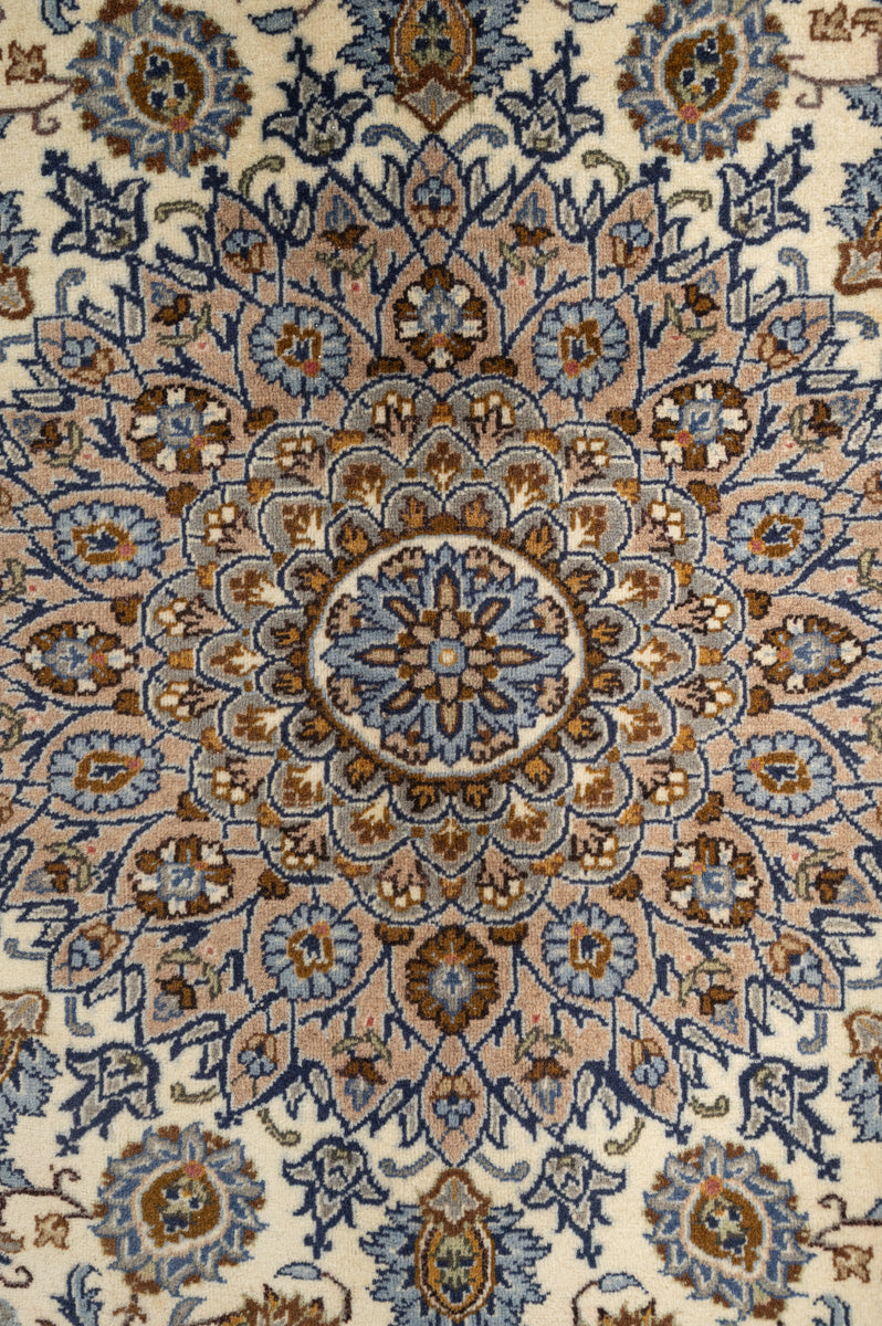 MARC Kashmar 391x288cm