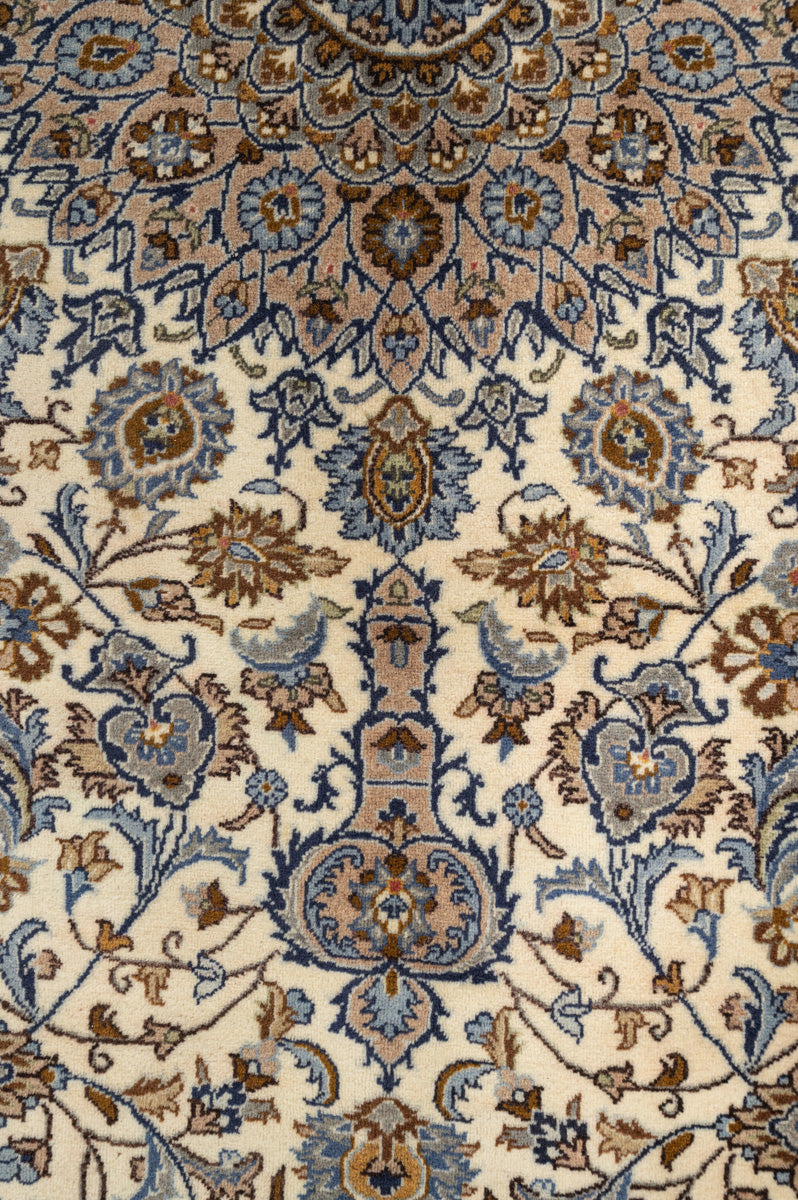 MARC Kashmar 391x288cm