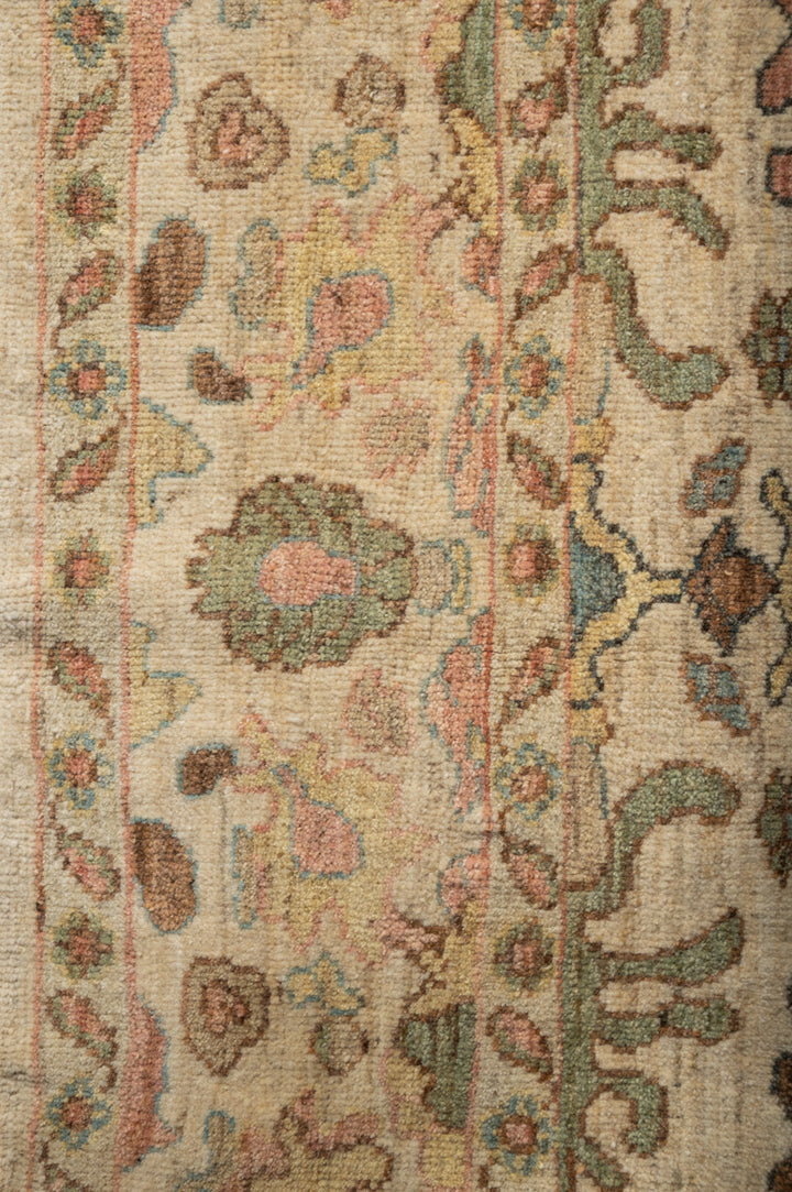 NISA Sultanabad 346x247cm