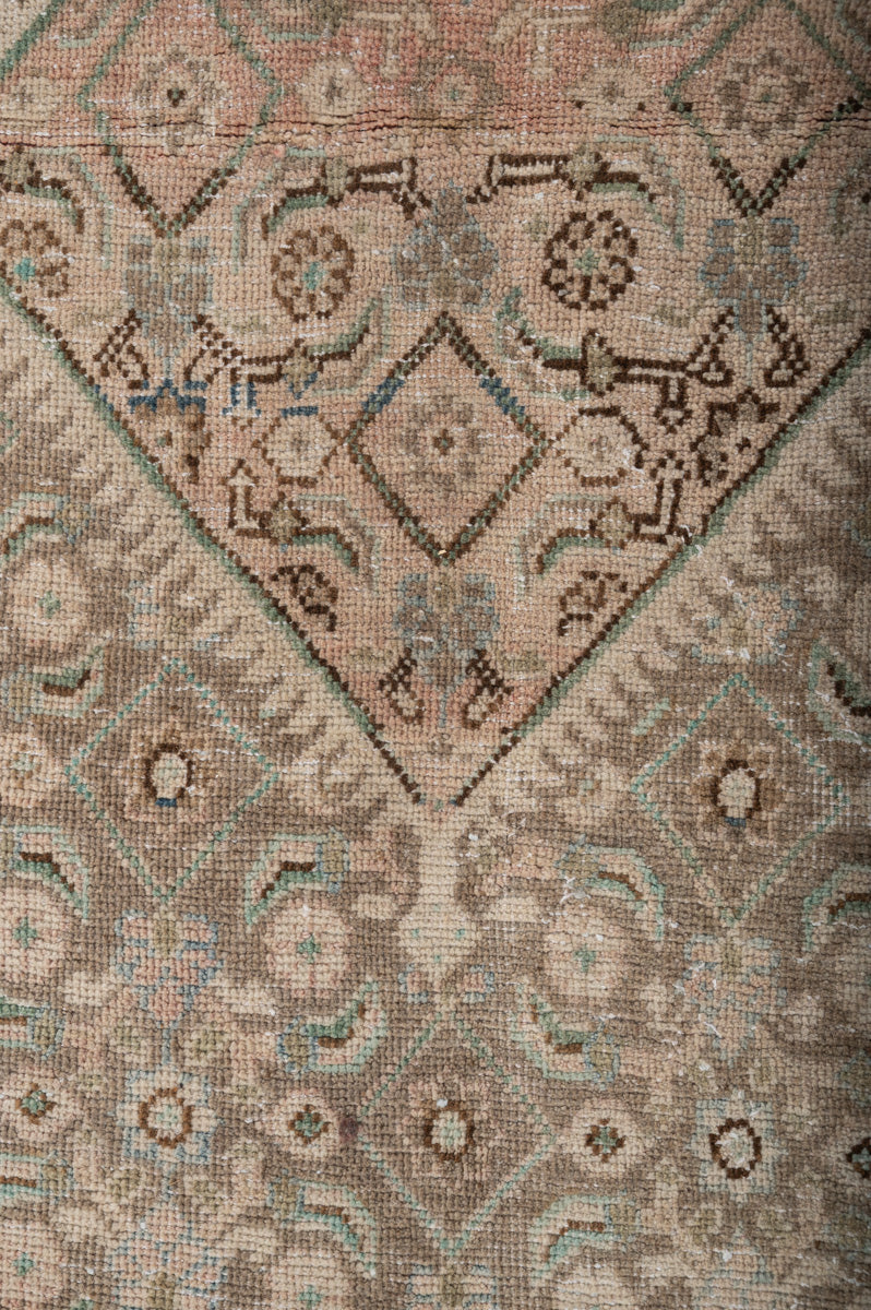 FLICK Vintage Distressed  Mahal 397x307cm