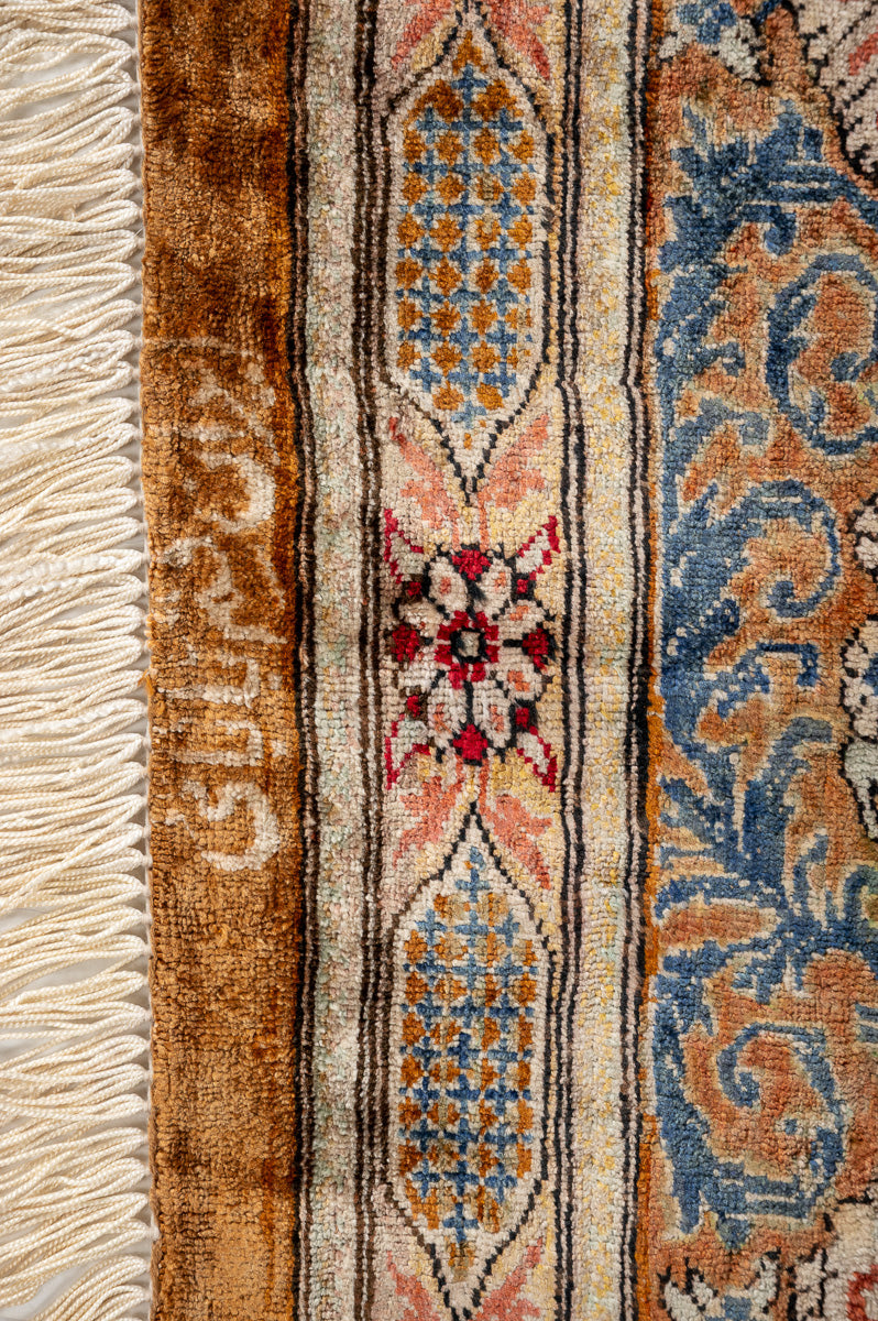 CUJO Signed Qum Silk 197x190cm