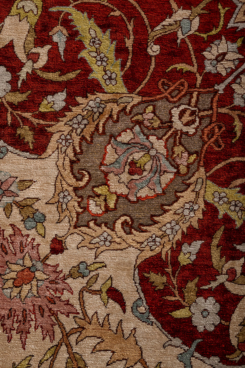 ELOISE Vintage Hereke Silk 313x205cm