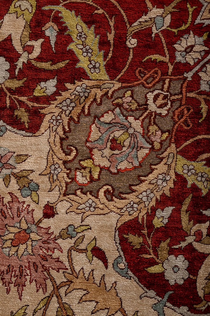 ELOISE Vintage Hereke Silk 313x205cm