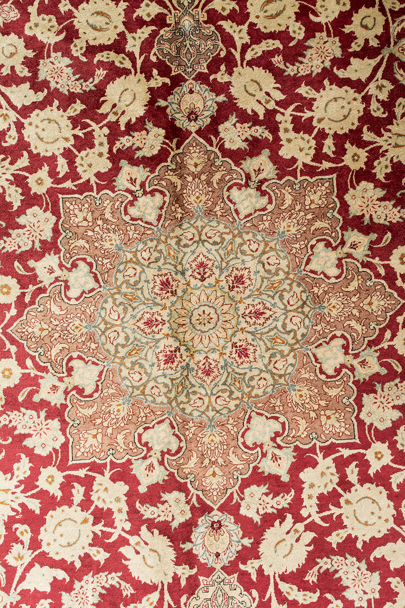 TRIXIE Signed Qum Silk 205x133cm