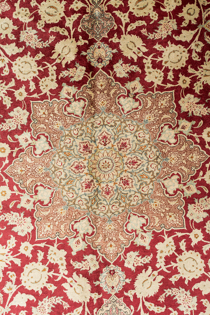 TRIXIE Signed Qum Silk 205x133cm