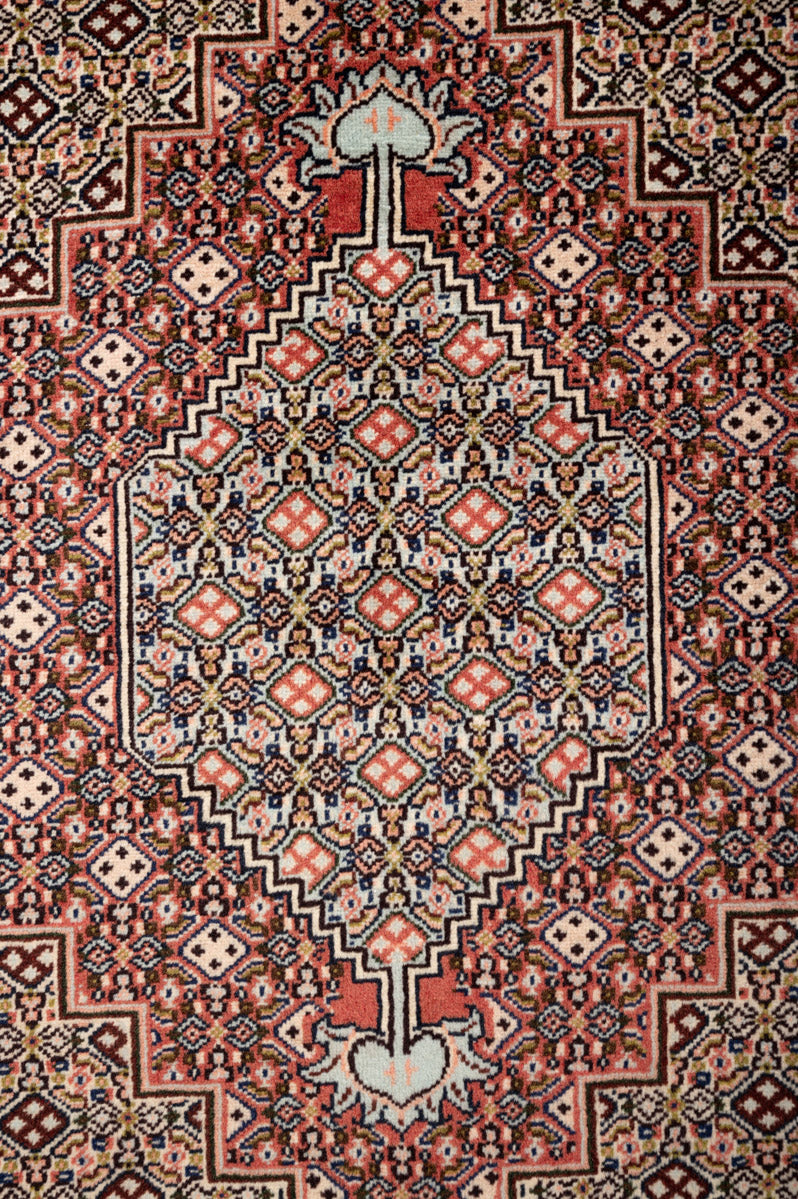 KAILA Persian Senneh 150x116cm