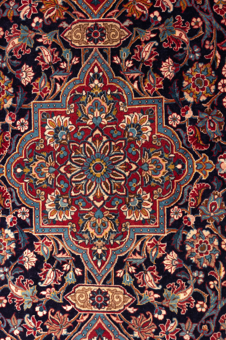 VERA 1 Vintage Persian Kashan 224x137cm