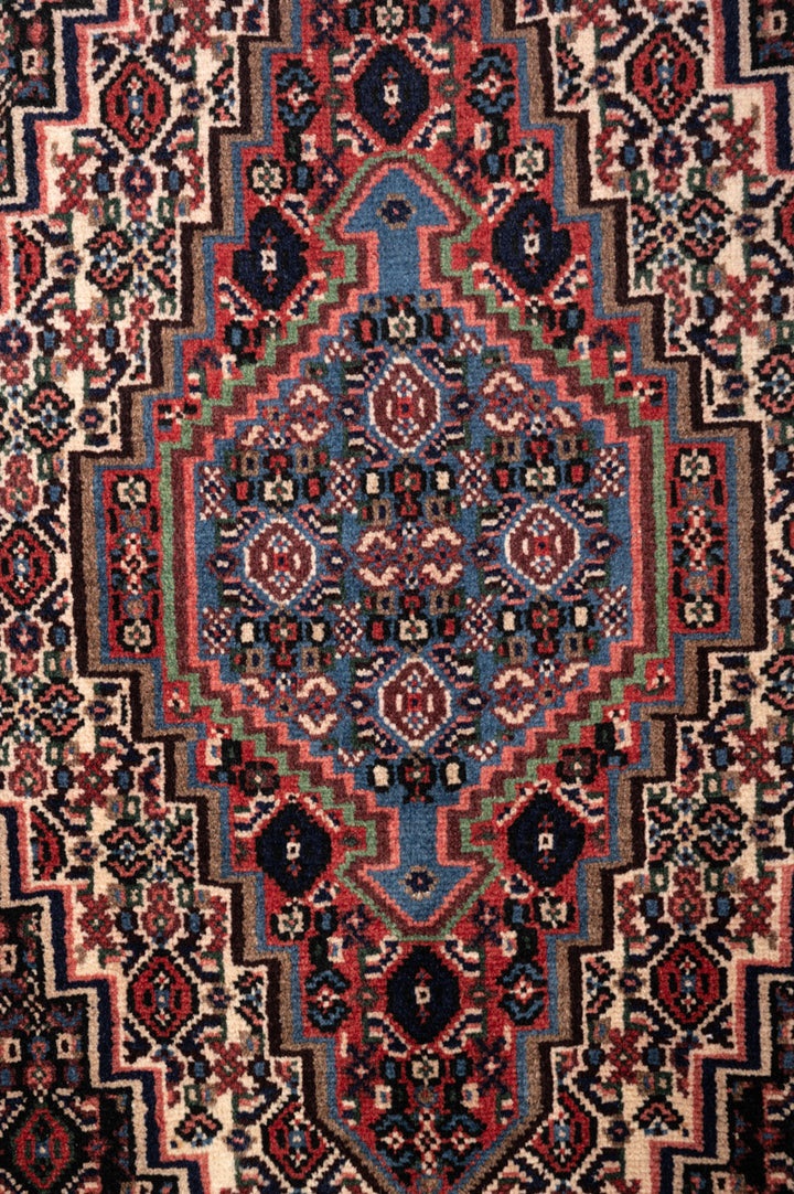 YOGI Persian Senneh 108x67cm