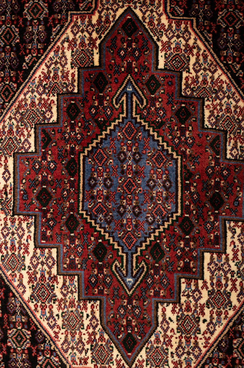 WATT Persian Senneh 95x75cm