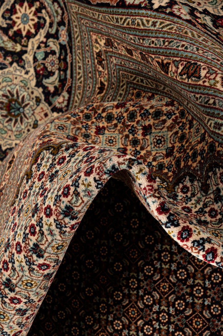 MADELINE Persian Tabriz 398x303cm