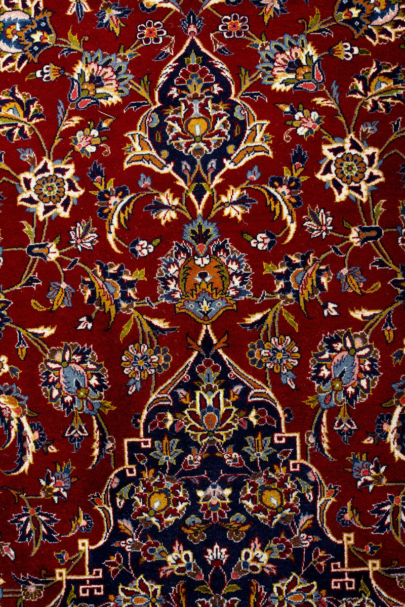CRANBERRY Persian Kashan 581x393cm